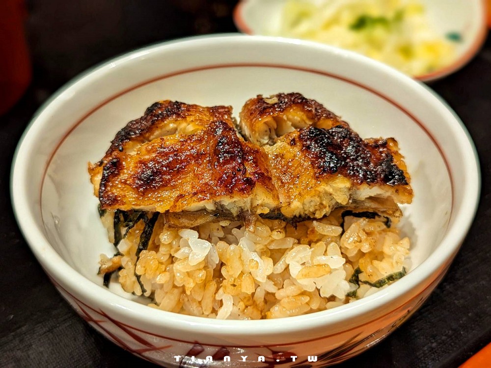 【日本美食】炭燒鰻魚富士．名古屋駅太閤口店｜米其林必比登推薦炭火醬燒鰻魚，名古屋道地鰻魚飯三吃人氣名店