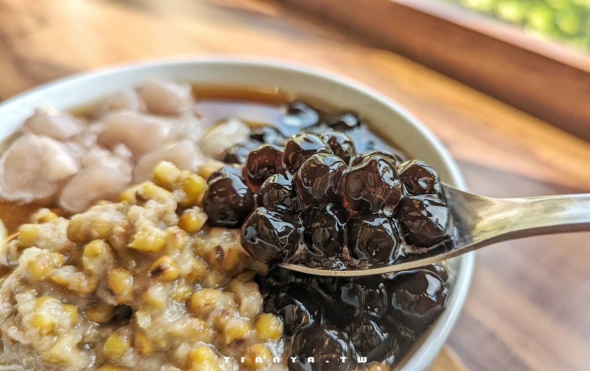 【桃園美食】澎湃豆花林口店｜無限續加吃到飽人氣冰品店進駐龜山，木造懷舊風文青裝潢好吸睛