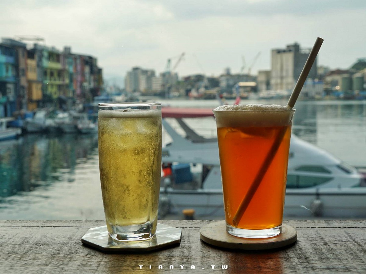 【基隆美食】嶼我｜正濱漁港彩色屋旁人氣景觀餐酒館，大面窗飽覽無敵海景