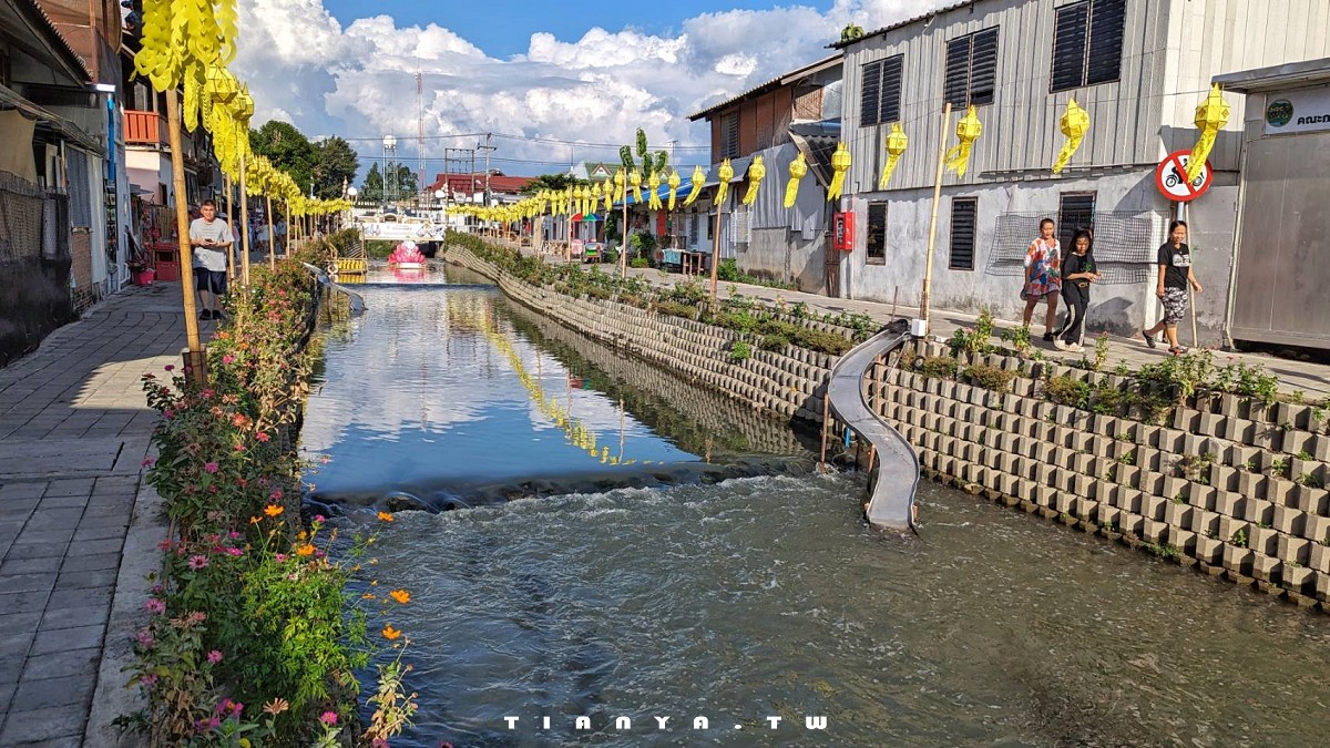 【泰國景點】湄卡運河市集 Khlong Mae Kha｜清邁版小樽運河，日式情調打卡景點，小清新水岸市集越夜越熱鬧