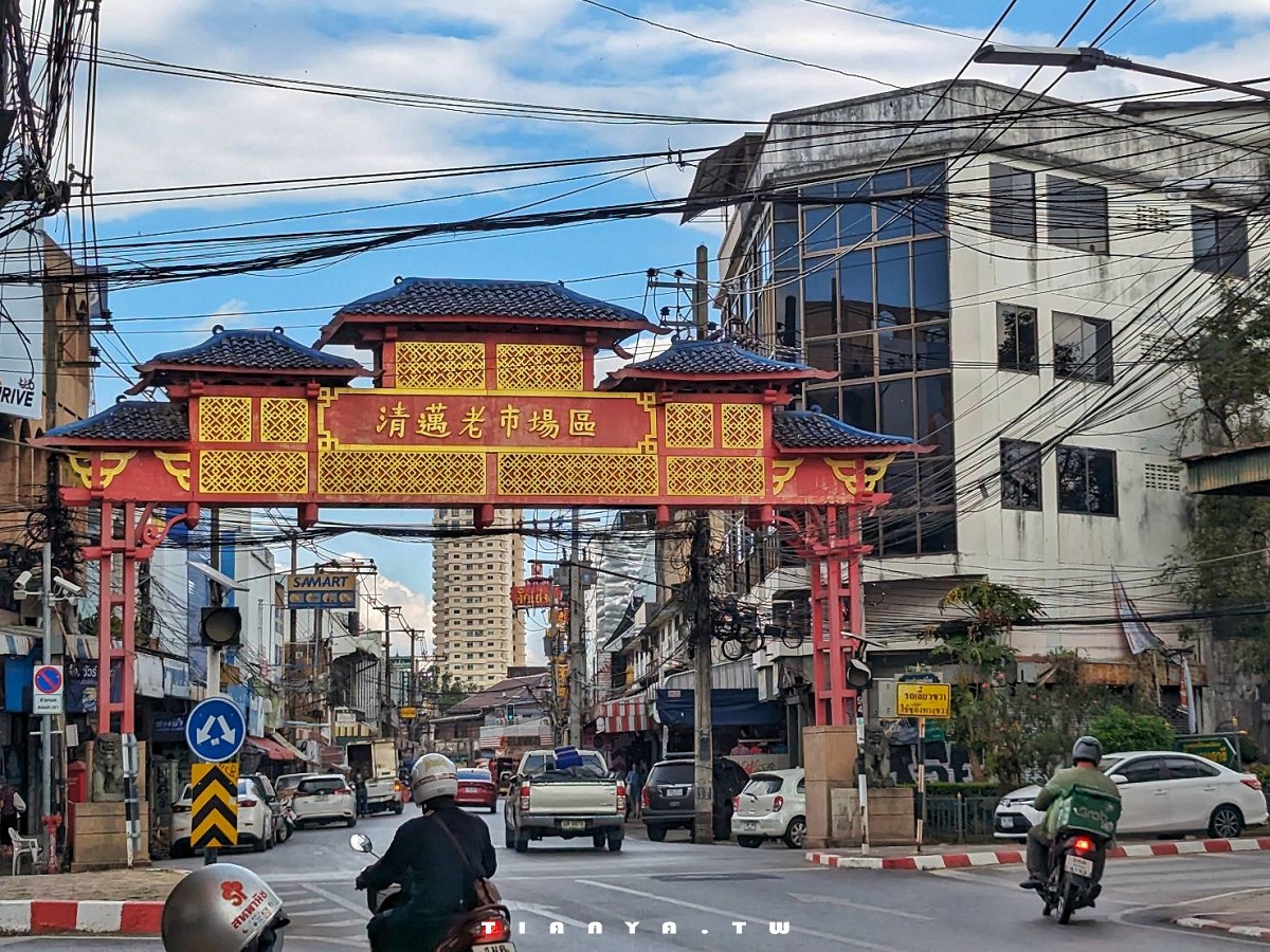 【泰國購物】瓦洛洛市場｜清邁唐人街充滿在地生活氣息的人氣市集，特色果乾、乾貨、香料、伴手禮一站買齊