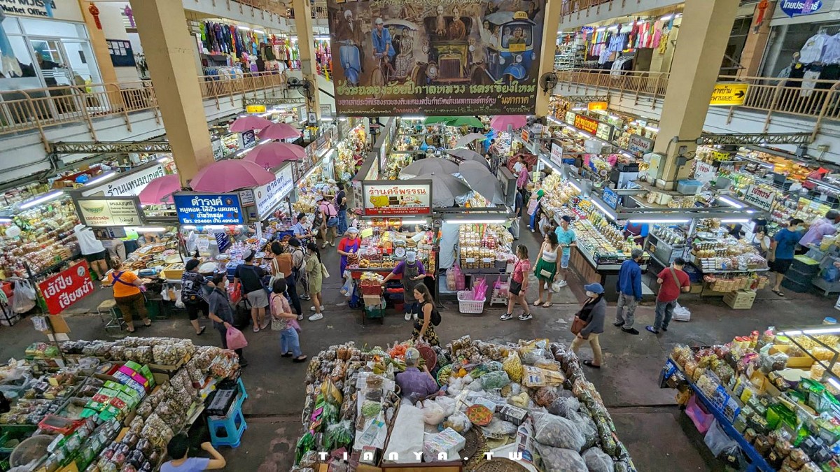 【泰國購物】瓦洛洛市場｜清邁唐人街充滿在地生活氣息的人氣市集，特色果乾、乾貨、香料、伴手禮一站買齊