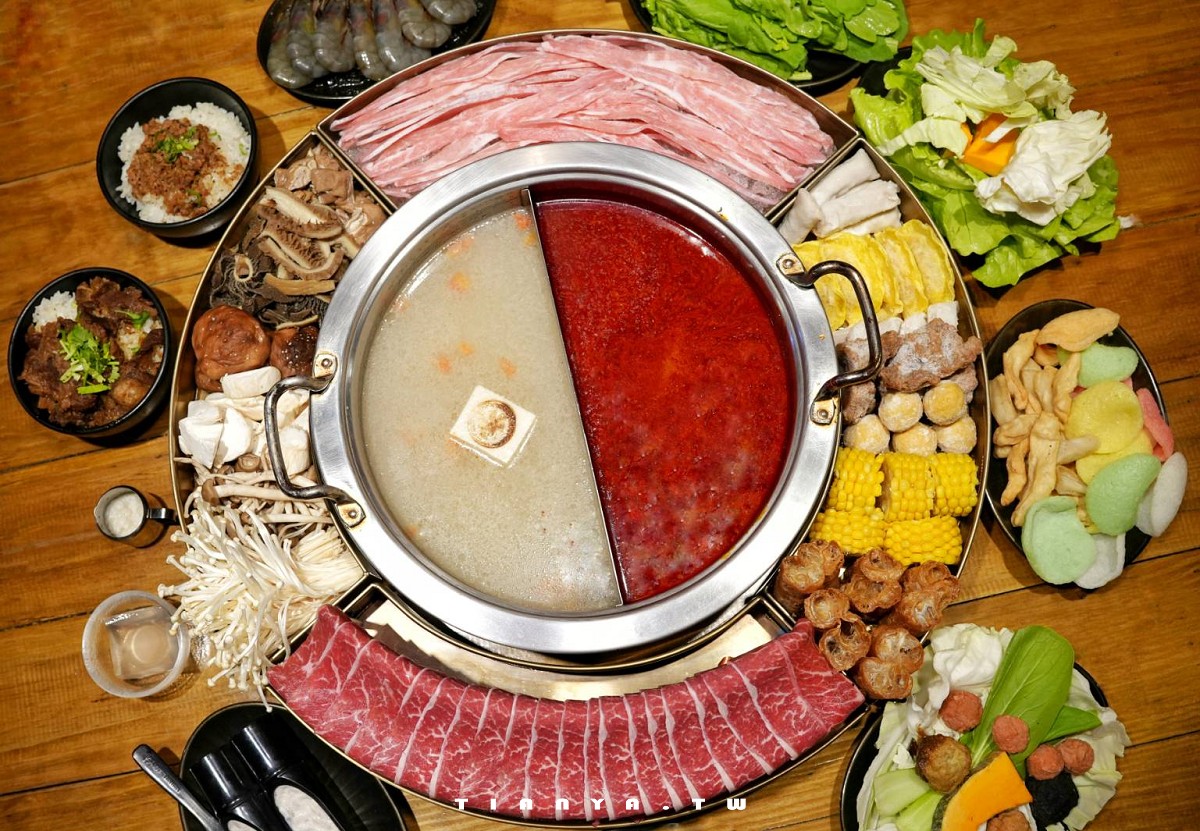 【新北美食】米麻辣鴛鴦鍋｜平價消費大啖冷藏熟成高級肉品鴛鴦火鍋，浮誇擺盤超吸睛，豐盛自助吧吃到飽，生日就送新鮮大龍蝦
