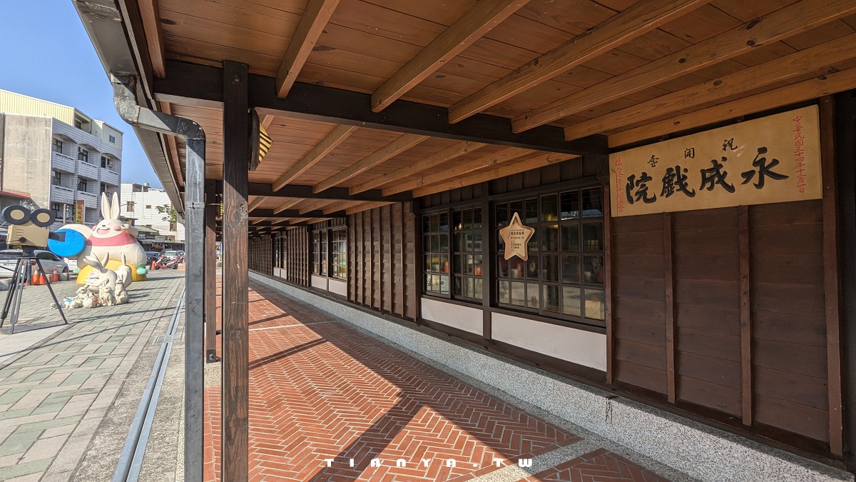 【鹽水小鎮一日遊】走入月光之城的時光記憶,整個小鎮化身無牆美術館與歷史博物館,年節限定「月津港燈節」營造浪漫賞燈氣氛 【鹽水小鎮一日遊】走入月光之城的時光記憶,整個小鎮化身無牆美術館與歷史博物館,年節限定「月津港燈節」營造浪漫賞燈氣氛
