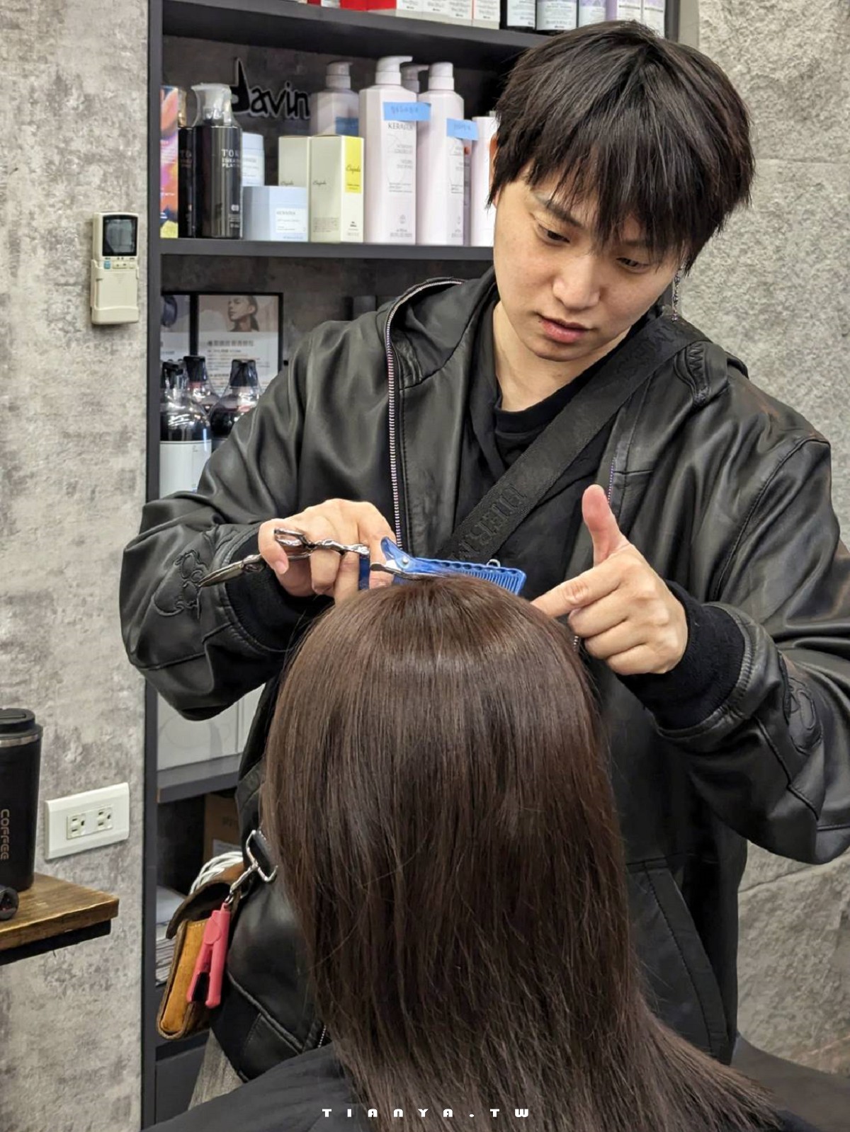 【TiAM Hair 中壢延平店】強大的韓風修容剪髮術直接減齡10歲，搭配2025年度代表色「摩卡慕斯」髮色，打造溫柔系質感髮型