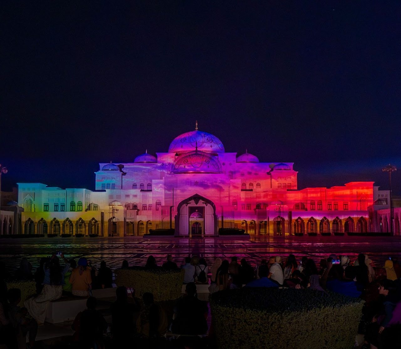 【阿布達比總統府】雄偉壯觀的國家宮殿，阿聯酋文化與政治地標，參觀資訊、必看重點總整理