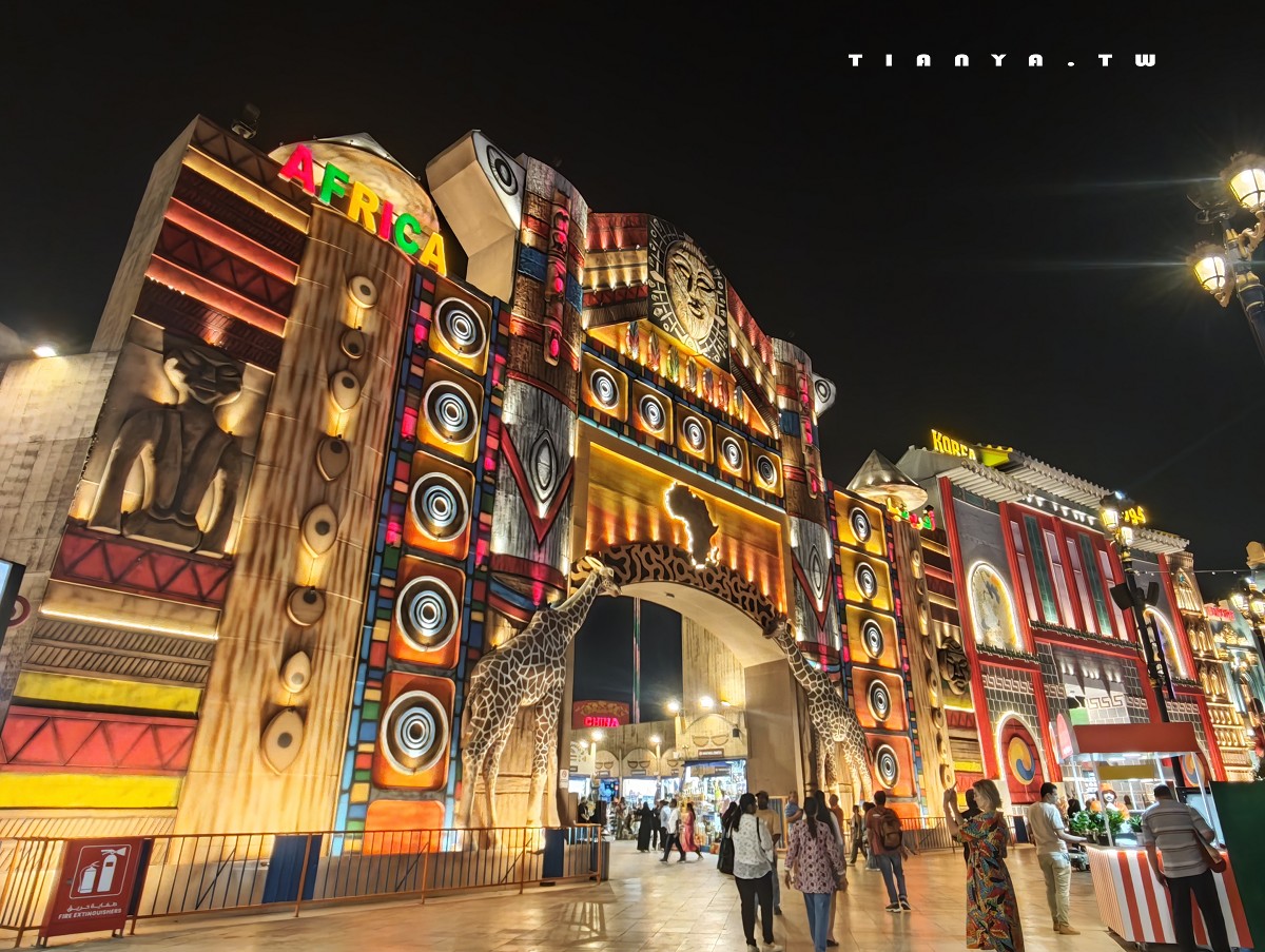 【杜拜地球村】冬季限定主題夜市，集結美食、購物、表演、遊樂設施，用一張門票環遊世界