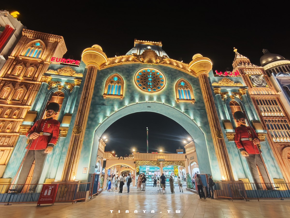 【杜拜地球村】冬季限定主題夜市，集結美食、購物、表演、遊樂設施，用一張門票環遊世界