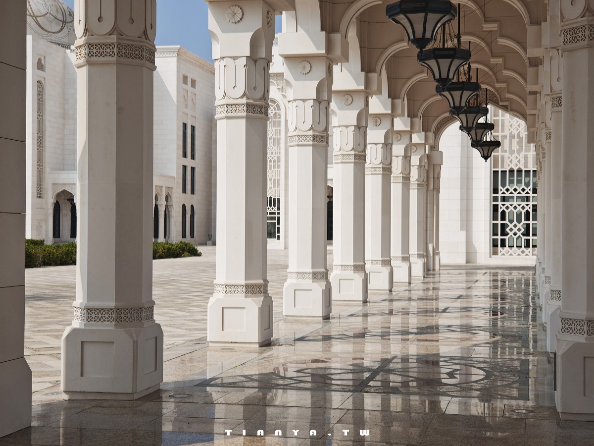 【阿布達比總統府】雄偉壯觀的國家宮殿，阿聯酋文化與政治地標，參觀資訊、必看重點總整理