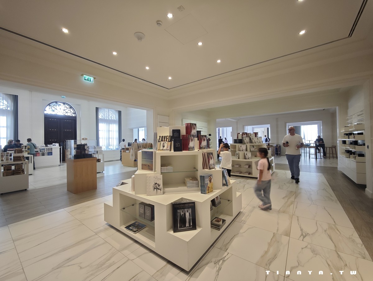 【阿布達比總統府】雄偉壯觀的國家宮殿，阿聯酋文化與政治地標，參觀資訊、必看重點總整理