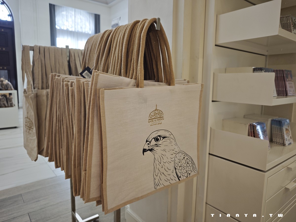 【阿布達比總統府】雄偉壯觀的國家宮殿，阿聯酋文化與政治地標，參觀資訊、必看重點總整理