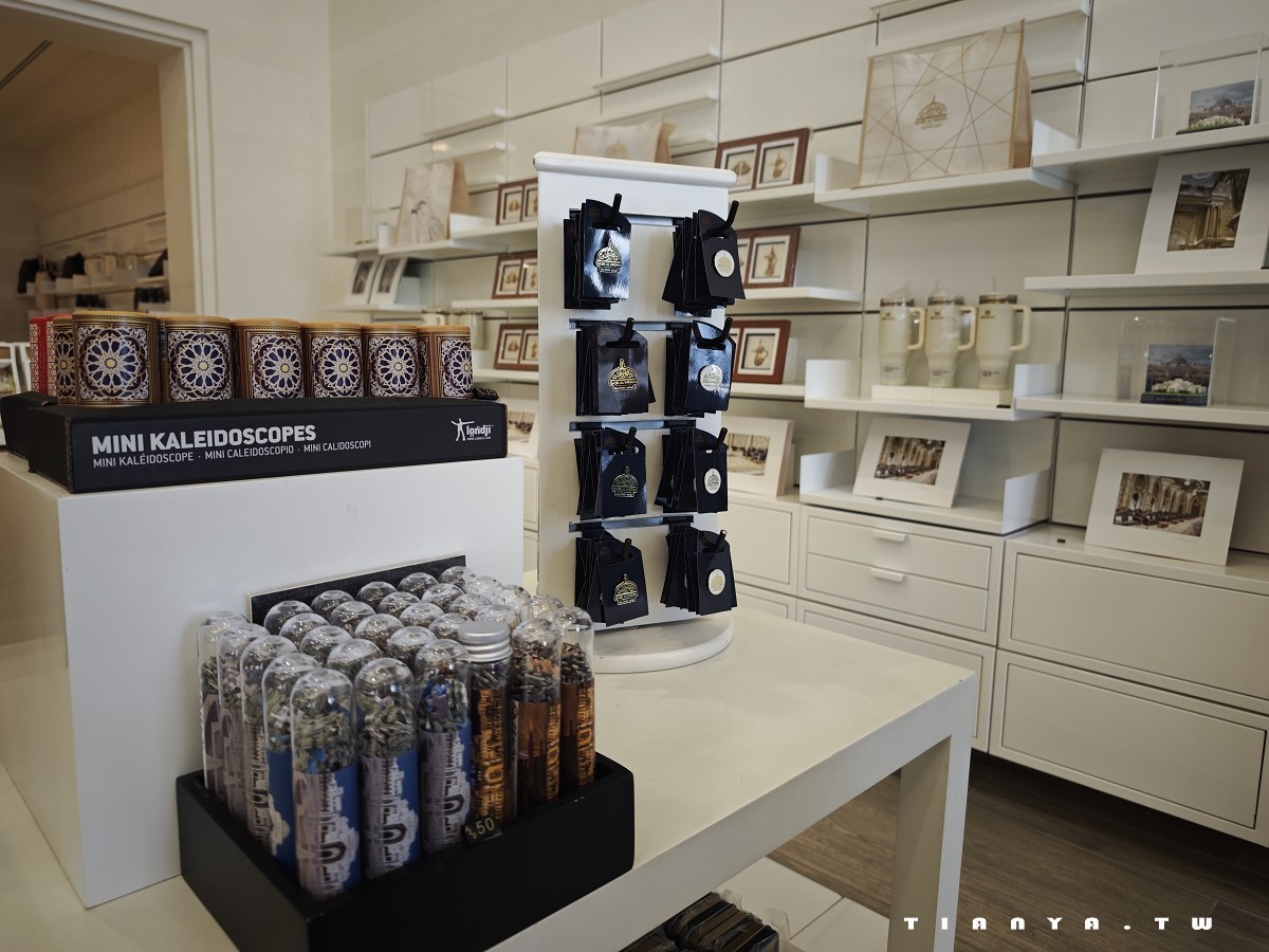 【阿布達比總統府】雄偉壯觀的國家宮殿，阿聯酋文化與政治地標，參觀資訊、必看重點總整理