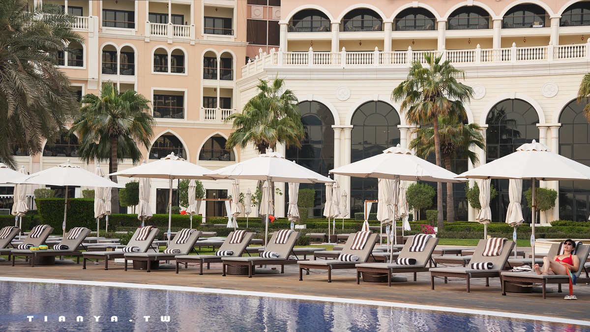 【阿布達比大運河麗思卡爾頓酒店】私人海灘、戶外泳池、海景陽台房、獨棟花園villa,近距離飽覽謝赫扎耶德大清真寺壯麗全景 【阿布達比大運河麗思卡爾頓酒店】私人海灘、戶外泳池、海景陽台房、獨棟花園villa,近距離飽覽謝赫扎耶德大清真寺壯麗全景