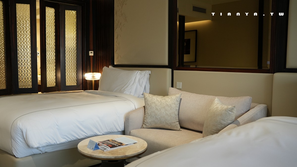 【阿布達比大運河麗思卡爾頓酒店】私人海灘、戶外泳池、海景陽台房、獨棟花園villa，近距離飽覽謝赫扎耶德大清真寺壯麗全景