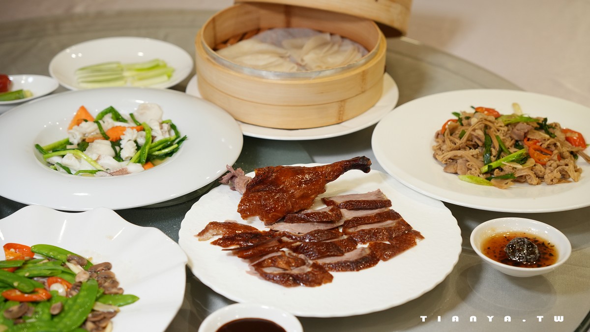 【馥御花園酒店.御上園】彰化烤鴨推薦!一鴨三吃10道桌菜人均700元起,高CP值聚餐選擇 【馥御花園酒店.御上園】彰化烤鴨推薦!一鴨三吃10道桌菜人均700元起,高CP值聚餐選擇