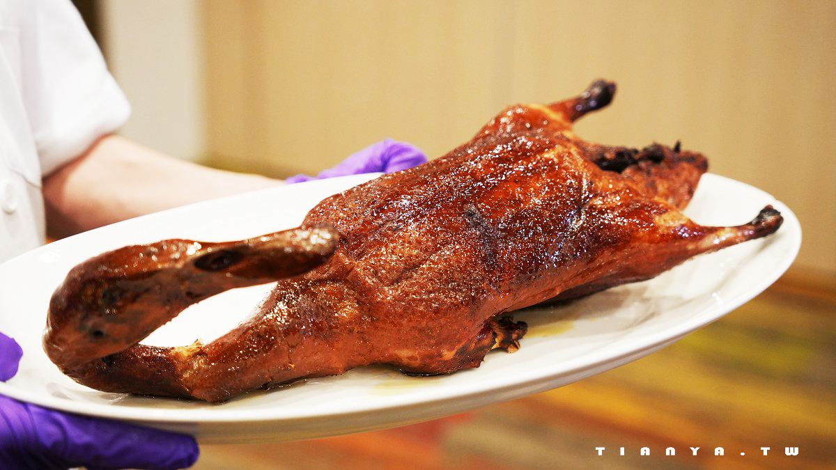 【馥御花園酒店．御上園】彰化烤鴨推薦！一鴨三吃10道桌菜人均700元起，高CP值聚餐選擇