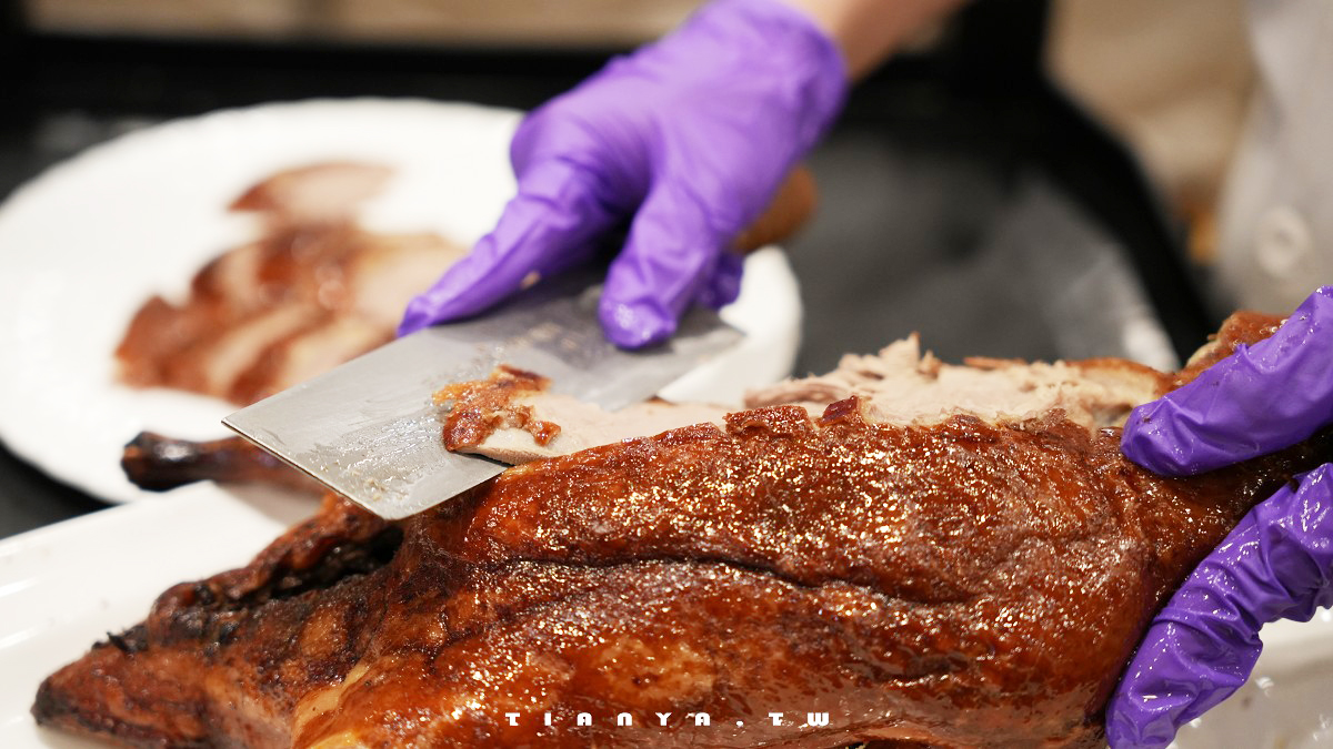 【馥御花園酒店.御上園】彰化烤鴨推薦!一鴨三吃10道桌菜人均700元起,高CP值聚餐選擇 【馥御花園酒店.御上園】彰化烤鴨推薦!一鴨三吃10道桌菜人均700元起,高CP值聚餐選擇