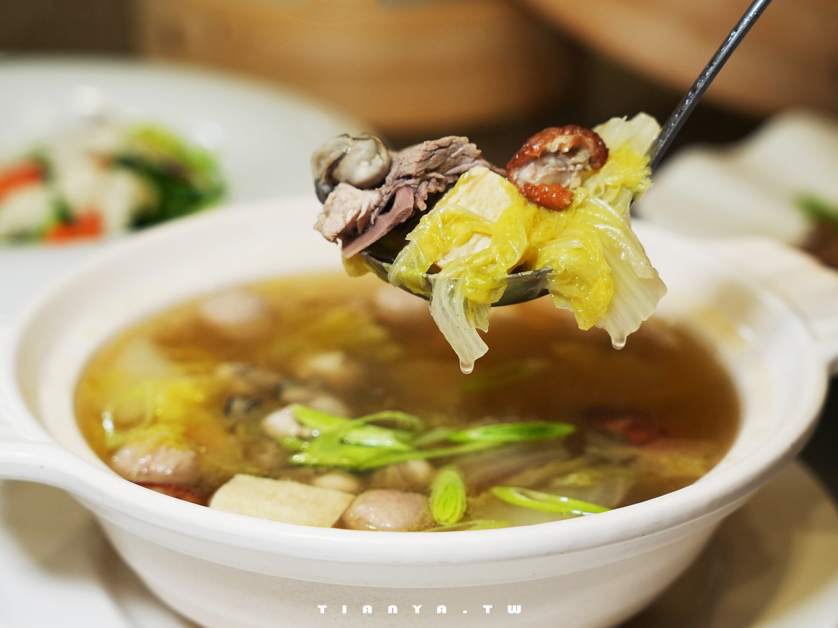 【馥御花園酒店．御上園】彰化烤鴨推薦！一鴨三吃10道桌菜人均700元起，高CP值聚餐選擇