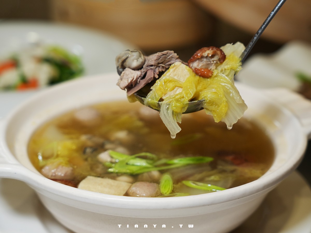 【馥御花園酒店.御上園】彰化烤鴨推薦!一鴨三吃10道桌菜人均700元起,高CP值聚餐選擇 【馥御花園酒店.御上園】彰化烤鴨推薦!一鴨三吃10道桌菜人均700元起,高CP值聚餐選擇