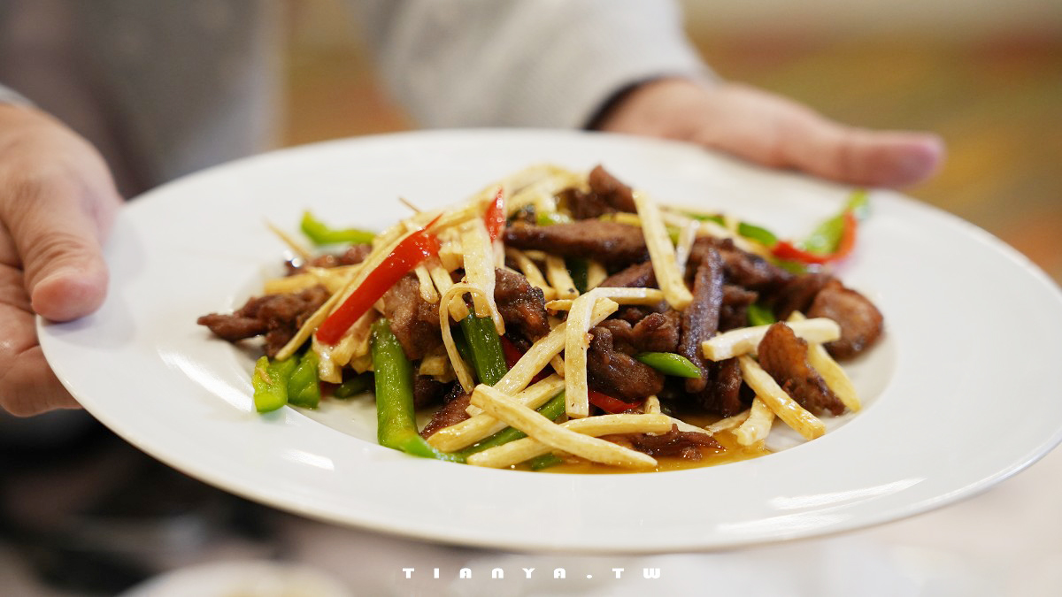 【馥御花園酒店．御上園】彰化烤鴨推薦！一鴨三吃10道桌菜人均700元起，高CP值聚餐選擇