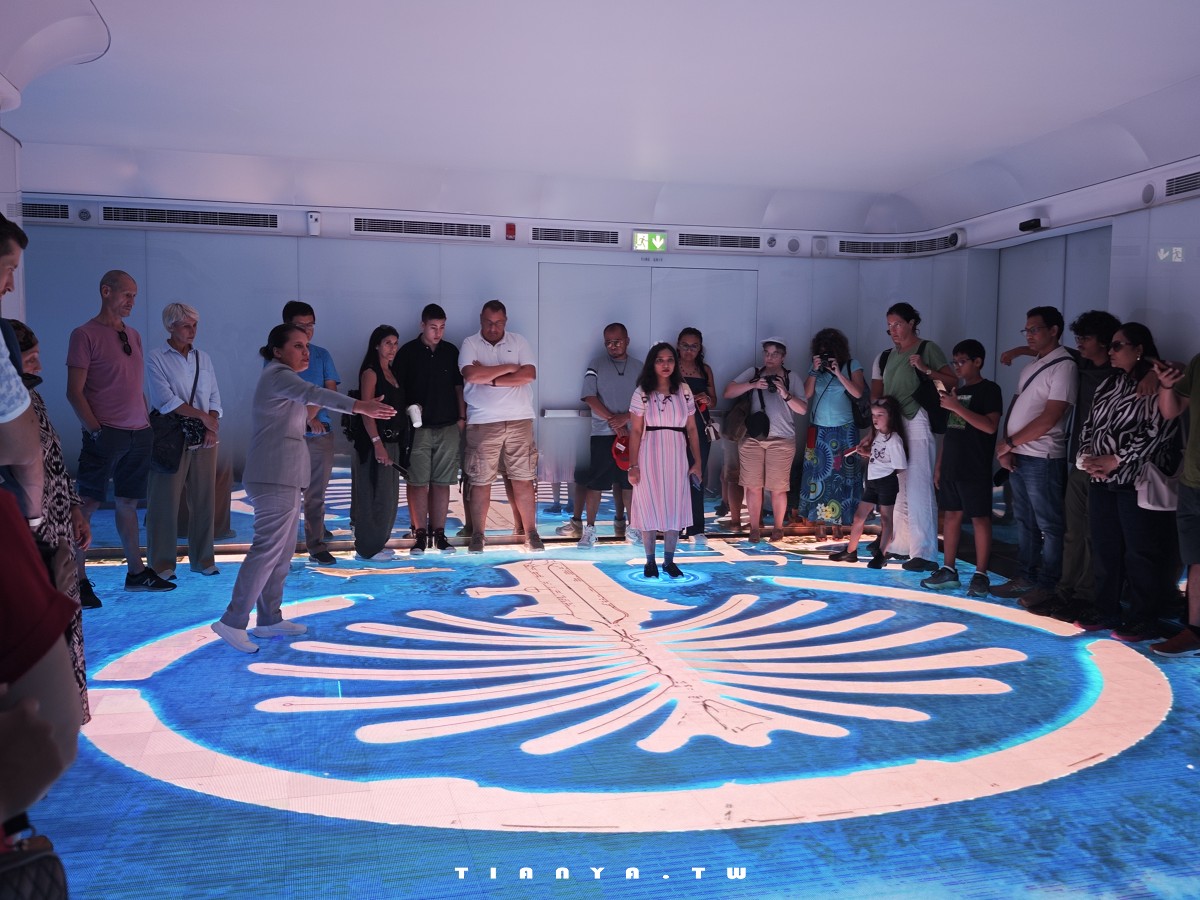 【棕櫚塔觀景台】360度環景高空眺望朱美拉棕櫚島無敵景觀，帆船酒店、波斯灣海景盡收眼底