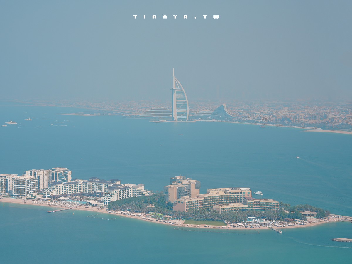 【棕櫚塔觀景台】360度環景高空眺望朱美拉棕櫚島無敵景觀，帆船酒店、波斯灣海景盡收眼底