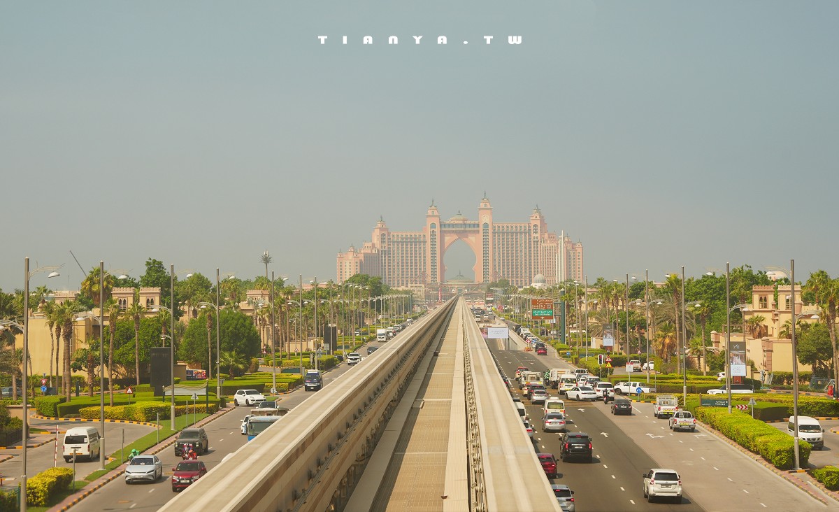 【棕櫚塔觀景台】360度環景高空眺望朱美拉棕櫚島無敵景觀，帆船酒店、波斯灣海景盡收眼底