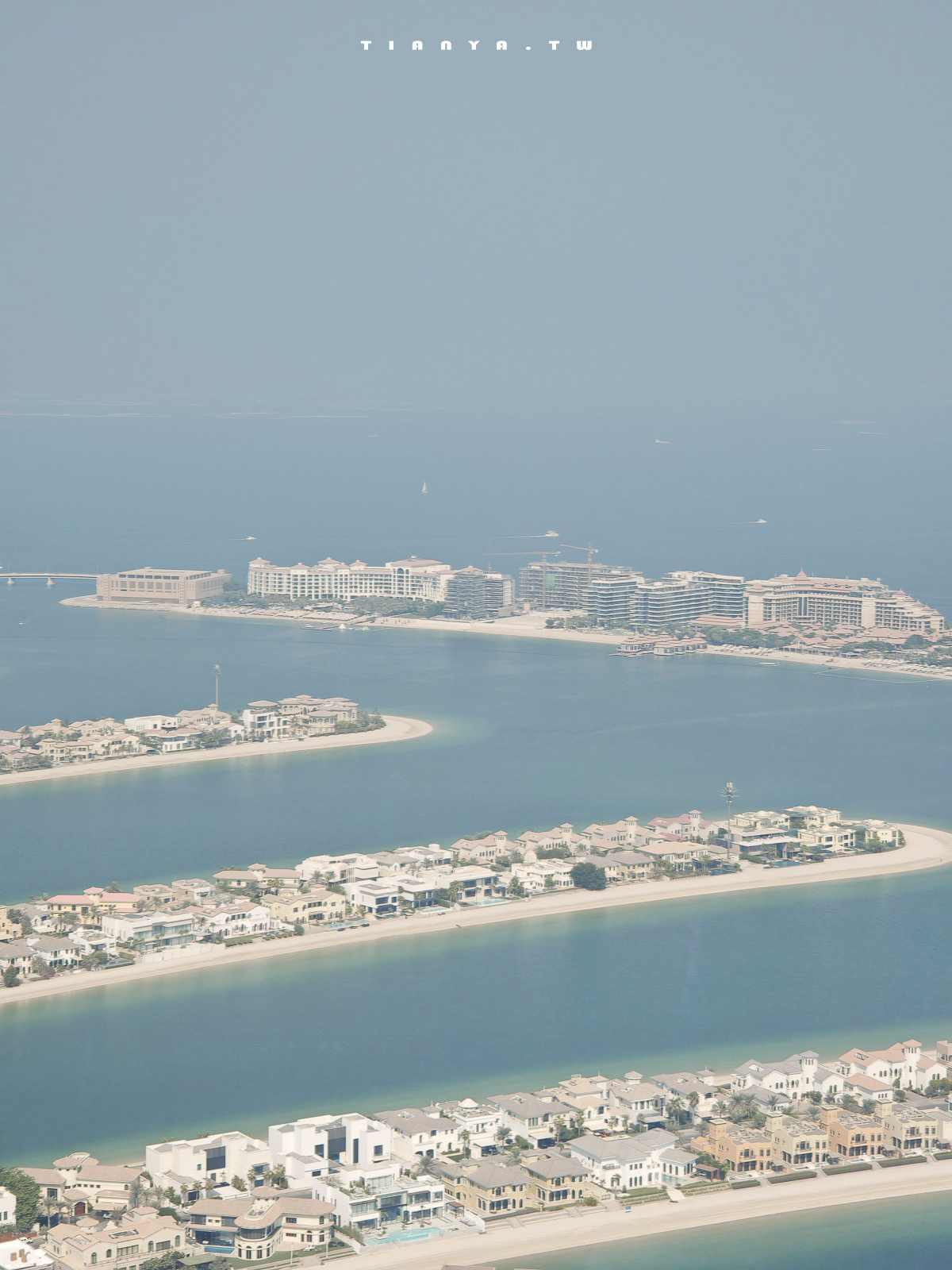 【棕櫚塔觀景台】360度環景高空眺望朱美拉棕櫚島無敵景觀，帆船酒店、波斯灣海景盡收眼底