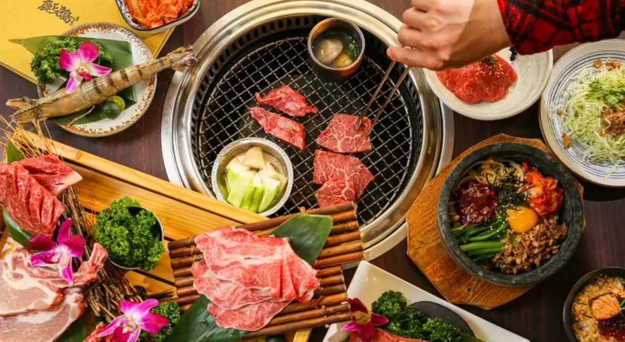 新北歡樂耶誕城周邊精選17間餐廳、咖啡館,板橋車站、府中商圈美食吃透透 新北歡樂耶誕城周邊精選17間餐廳、咖啡館,板橋車站、府中商圈美食吃透透