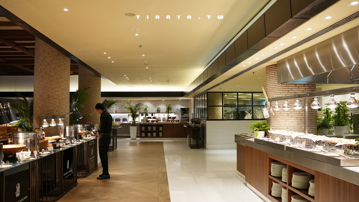 【阿布達比大運河麗思卡爾頓酒店】私人海灘、戶外泳池、海景陽台房、獨棟花園villa,近距離飽覽謝赫扎耶德大清真寺壯麗全景 【阿布達比大運河麗思卡爾頓酒店】私人海灘、戶外泳池、海景陽台房、獨棟花園villa,近距離飽覽謝赫扎耶德大清真寺壯麗全景