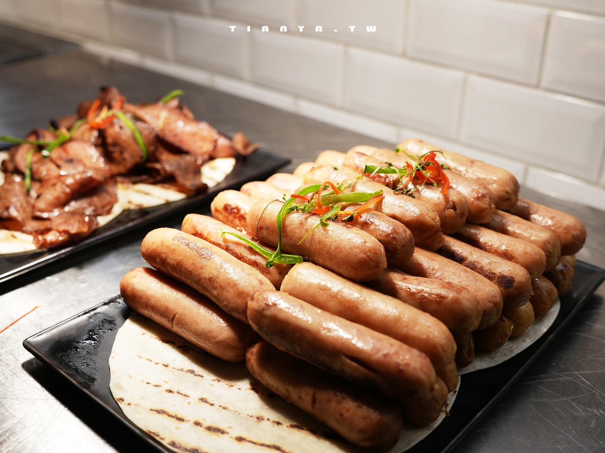 【阿布達比大運河麗思卡爾頓酒店】私人海灘、戶外泳池、海景陽台房、獨棟花園villa，近距離飽覽謝赫扎耶德大清真寺壯麗全景