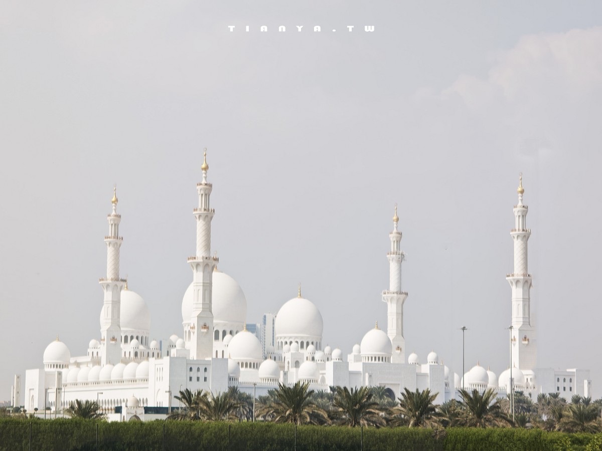 【阿布達比大運河麗思卡爾頓酒店】私人海灘、戶外泳池、海景陽台房、獨棟花園villa,近距離飽覽謝赫扎耶德大清真寺壯麗全景 【阿布達比大運河麗思卡爾頓酒店】私人海灘、戶外泳池、海景陽台房、獨棟花園villa,近距離飽覽謝赫扎耶德大清真寺壯麗全景