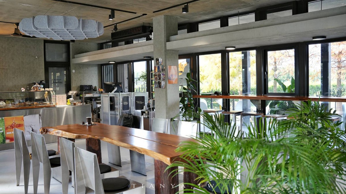 【What’s Up Dough？花莎豆米貝果】獨家風味外脆內軟米貝果，庭院隱藏落羽松秘境景觀