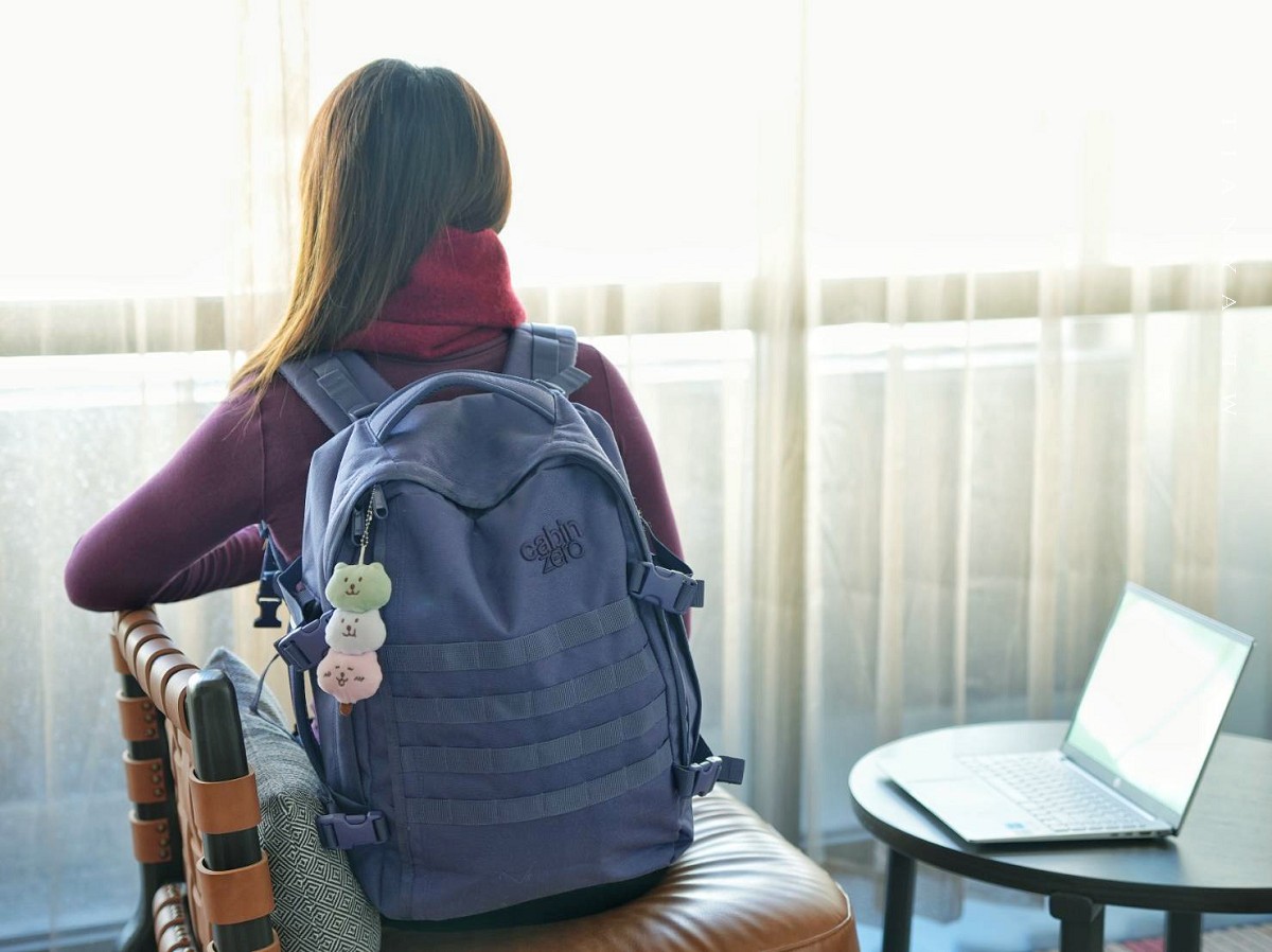 Cabin Zero 英國輕旅登機包，旅行、上學、出差、休閒都適用的萬用後背包