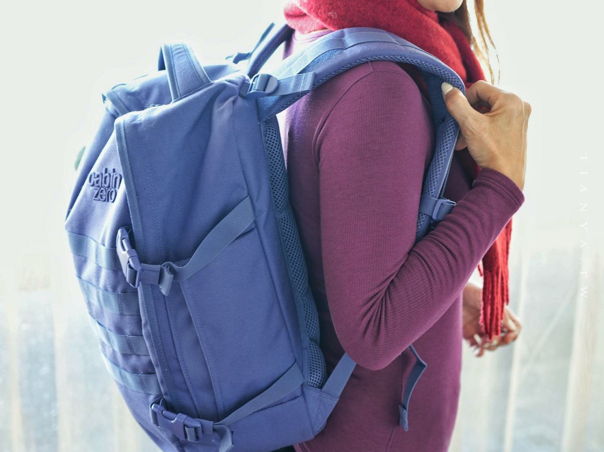 Cabin Zero 英國輕旅登機包，旅行、上學、出差、休閒都適用的萬用後背包