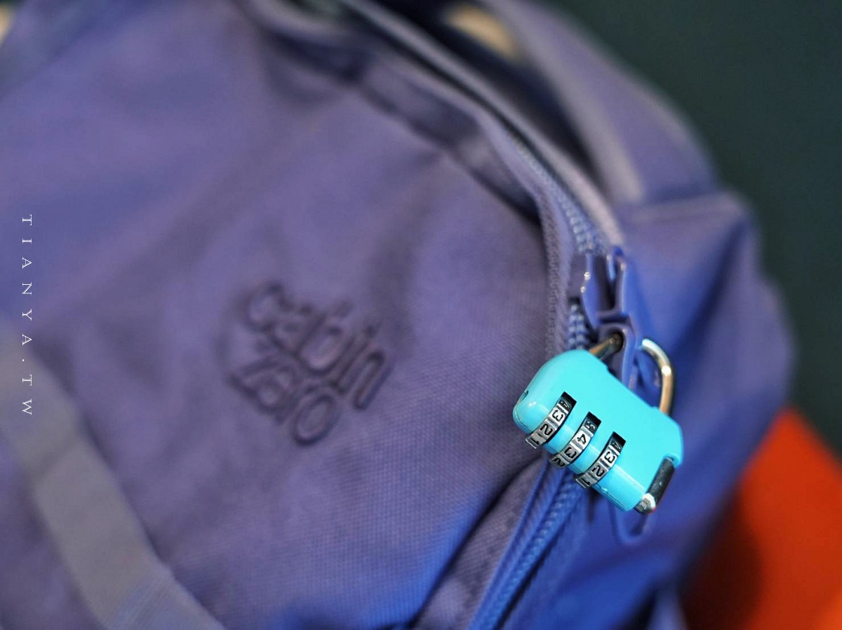 Cabin Zero 英國輕旅登機包，旅行、上學、出差、休閒都適用的萬用後背包