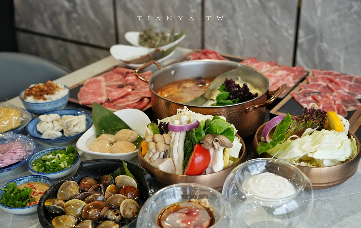 【新肉多多台北忠孝店】東區平日不限時高檔火鍋,專人剝蝦服務,累積消費點數兌換日本A5和牛 【新肉多多台北忠孝店】東區平日不限時高檔火鍋,專人剝蝦服務,累積消費點數兌換日本A5和牛