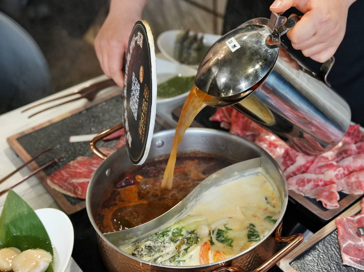 【新肉多多台北忠孝店】東區平日不限時高檔火鍋,專人剝蝦服務,累積消費點數兌換日本A5和牛 【新肉多多台北忠孝店】東區平日不限時高檔火鍋,專人剝蝦服務,累積消費點數兌換日本A5和牛