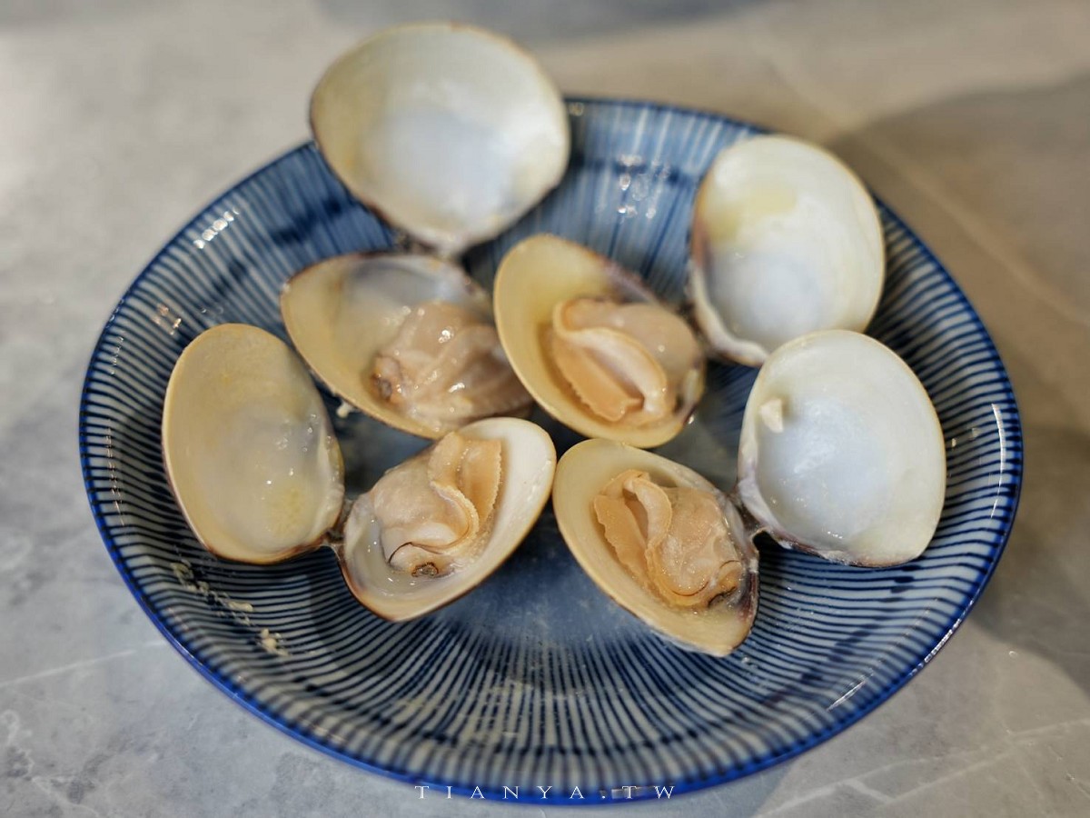 【新肉多多台北忠孝店】東區平日不限時高檔火鍋,專人剝蝦服務,累積消費點數兌換日本A5和牛 【新肉多多台北忠孝店】東區平日不限時高檔火鍋,專人剝蝦服務,累積消費點數兌換日本A5和牛