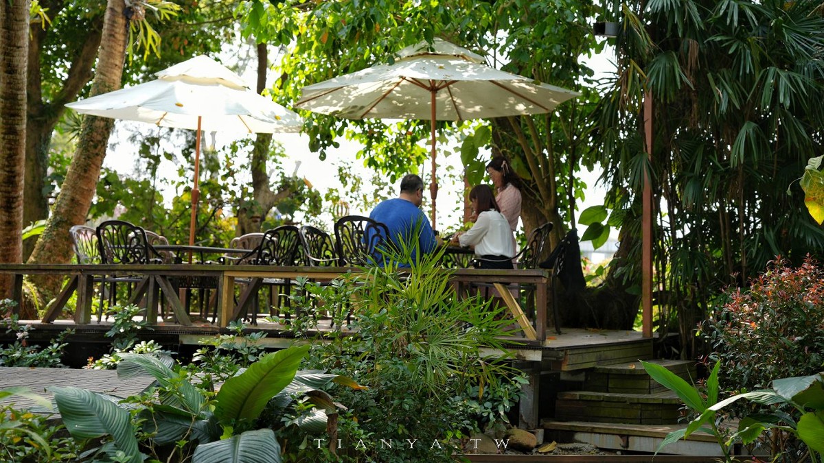 【花露農場】苗栗必訪賞花景點，繡球花季夢幻登場，2萬株花海搭配歐風造景，必嚐繡球花霜淇淋