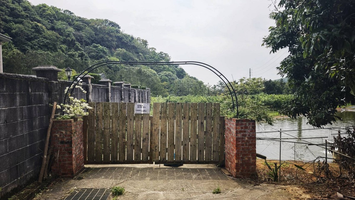 【青山吉田】隱身橘子園無招牌手作餐廳，預約制秘境咖啡館，一秒抵達南法鄉村莊園