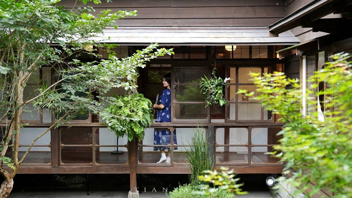 平溪景點推薦【一見菁桐】百年古蹟老宅，體驗古蹟導覽、無菜單料理、茶席與花藝手作