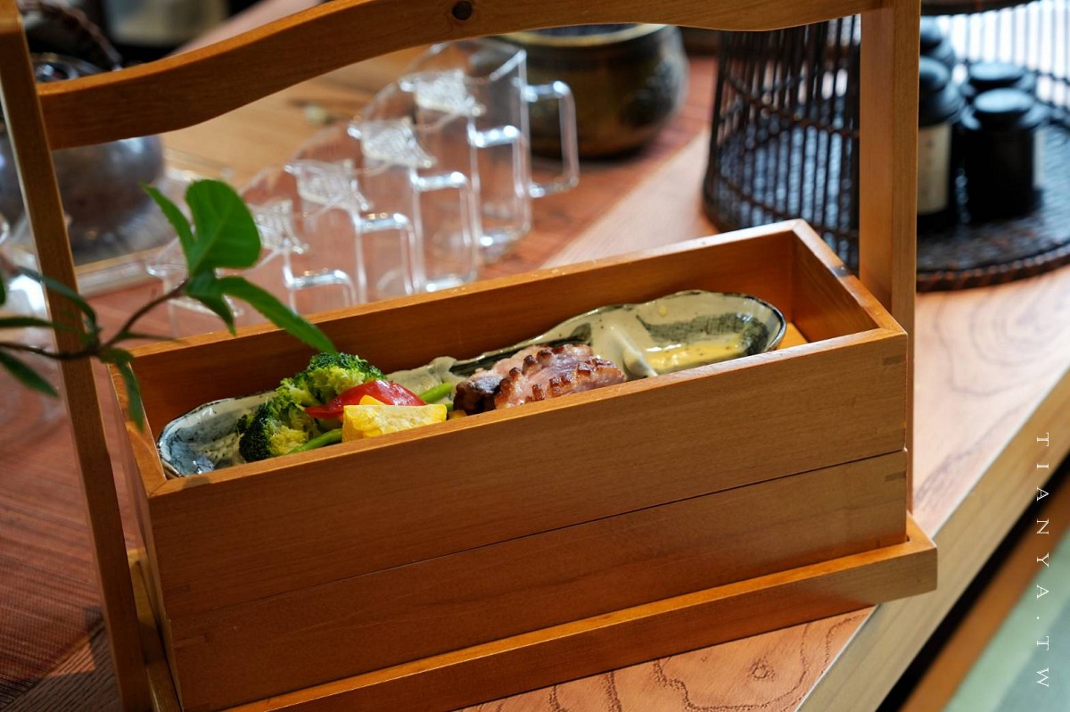 平溪景點推薦【一見菁桐】百年古蹟老宅，體驗古蹟導覽、無菜單料理、茶席與花藝手作