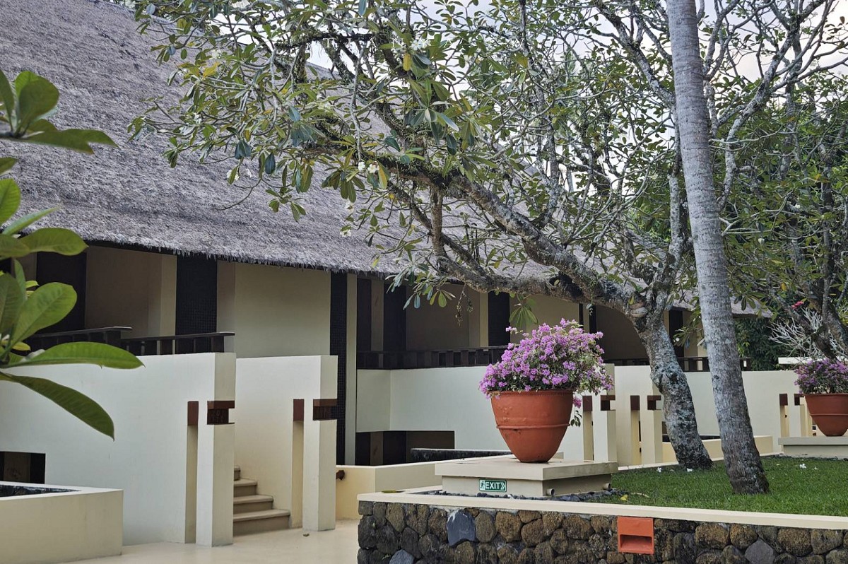 【Alila Manggis 曼格斯阿麗拉酒店】東峇里島秘境海景渡假村，全海景客房、椰林泳池、海濱SPA、日出瑜珈