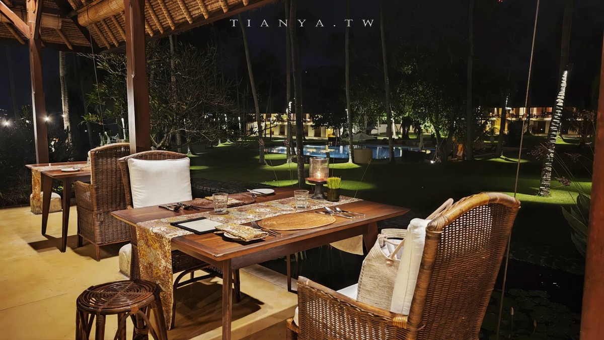 【Alila Manggis 曼格斯阿麗拉酒店】東峇里島秘境海景渡假村，全海景客房、椰林泳池、海濱SPA、日出瑜珈