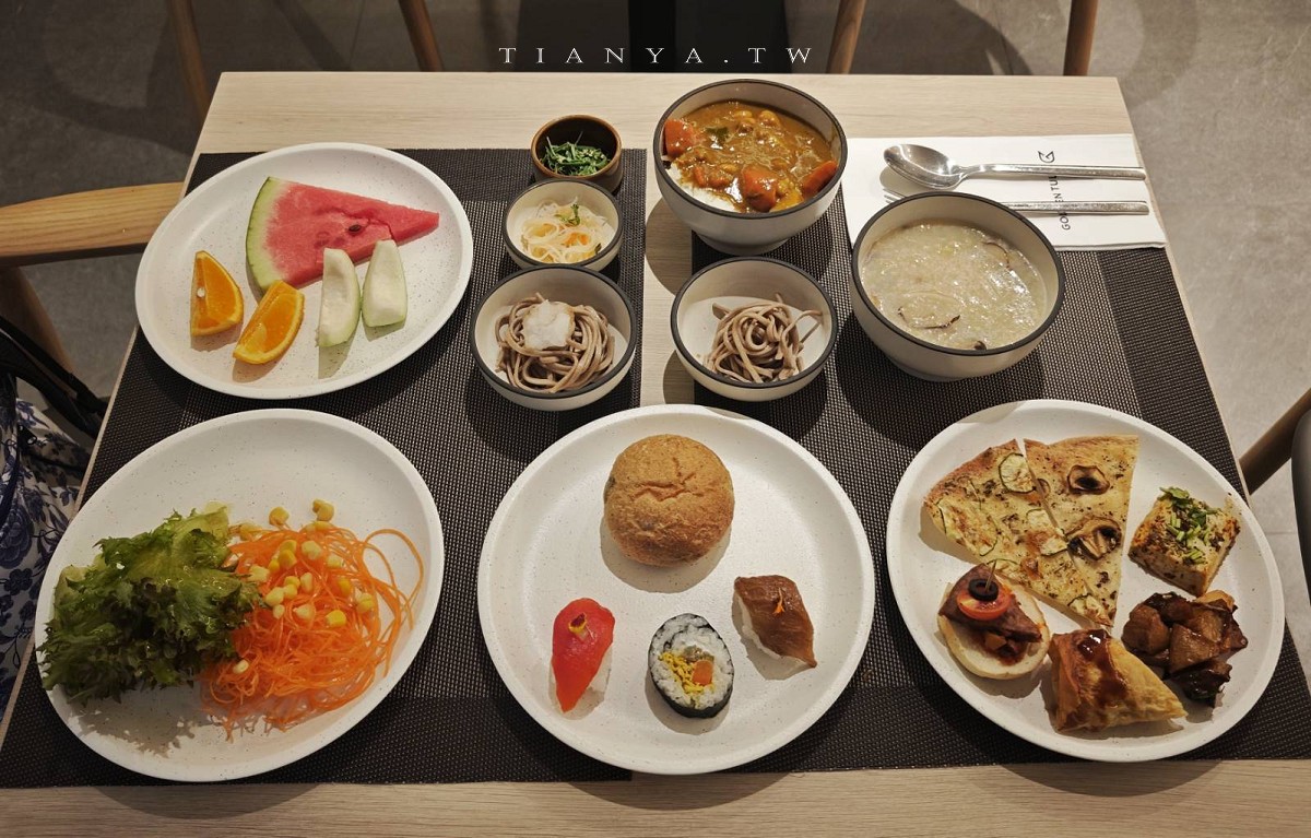 【泰湖樓溫泉酒店】日月潭伊達邵碼頭住宿推薦,泡美人湯、逛老街一次滿足,早餐享米其林綠星陽明春天蔬食料理 【泰湖樓溫泉酒店】日月潭伊達邵碼頭住宿推薦,泡美人湯、逛老街一次滿足,早餐享米其林綠星陽明春天蔬食料理