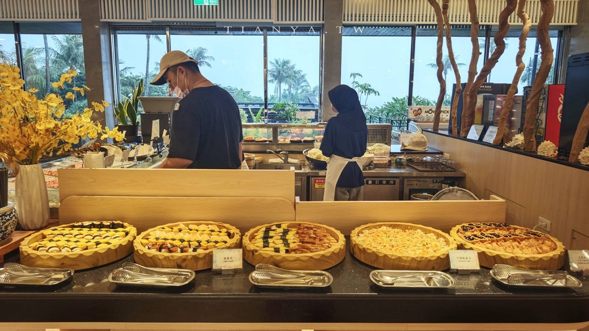 【墾丁凱撒大飯店】池畔花園客房、親子設施、交通接駁、自助早餐晚餐完全攻略