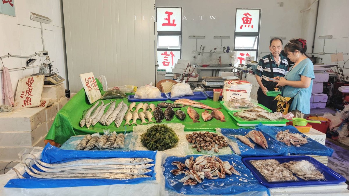 花蓮觀光漁港私房玩法大公開！認識海洋生態、出海賞鯨豚、大啖魚市現流海產，半天暢遊東岸海洋新視野