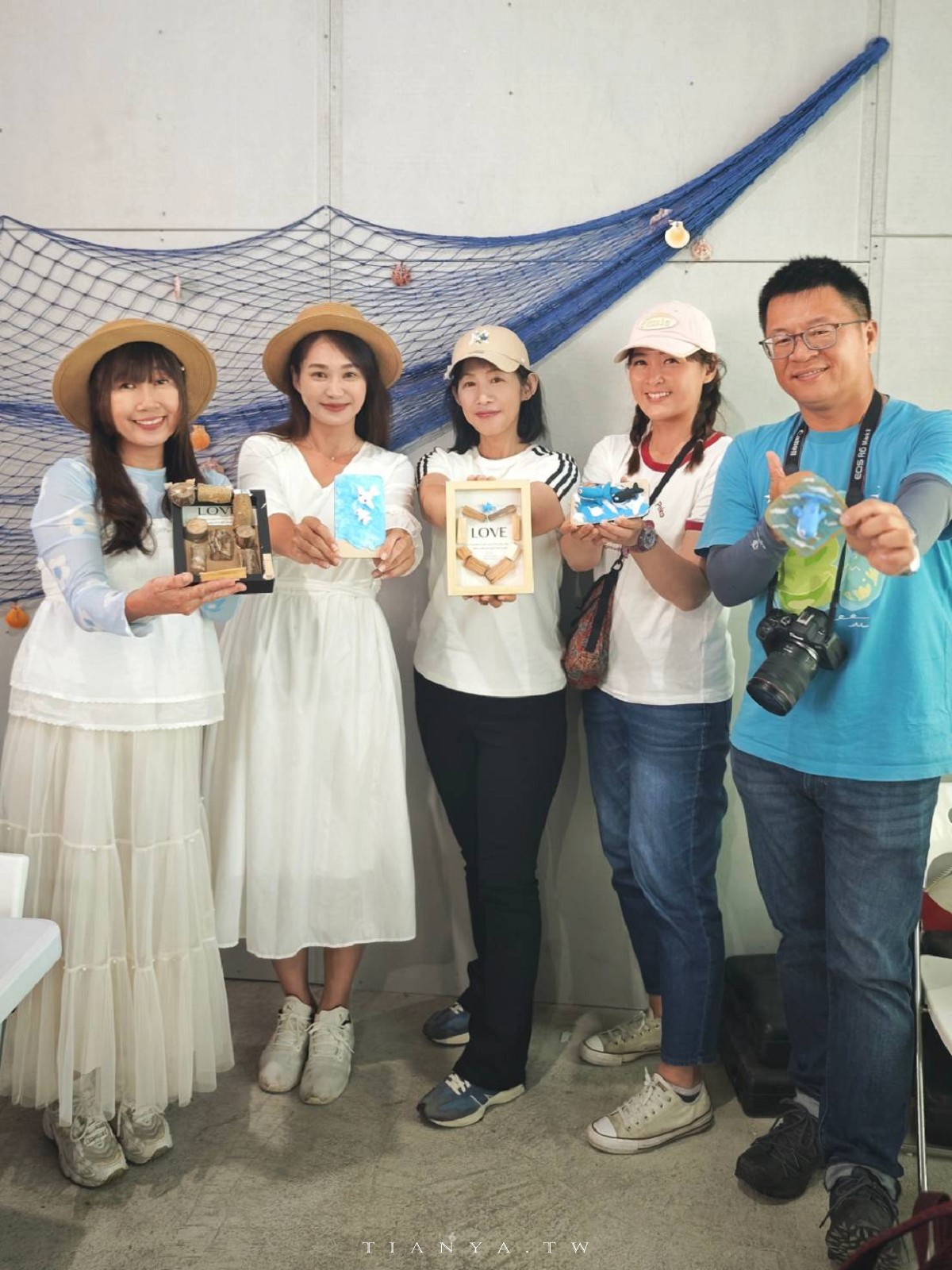 花蓮觀光漁港私房玩法大公開！認識海洋生態、出海賞鯨豚、大啖魚市現流海產，半天暢遊東岸海洋新視野