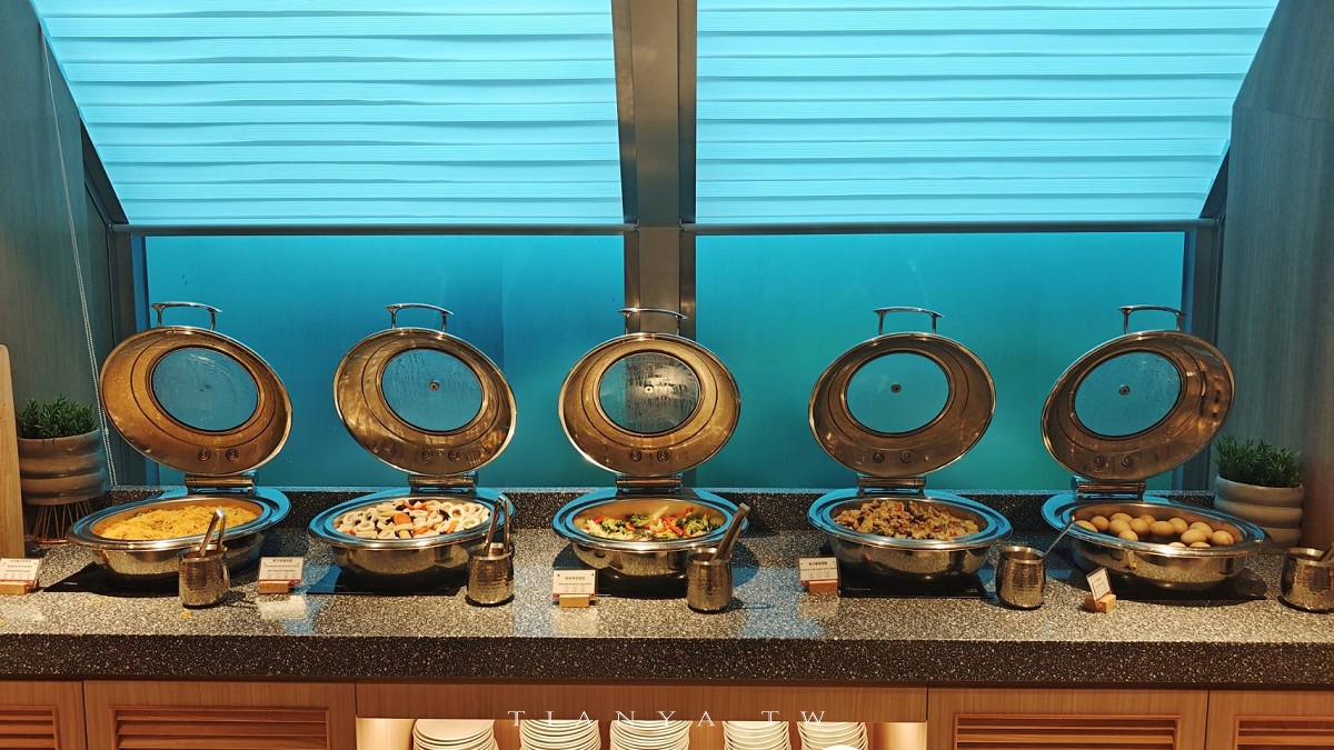 【環亞機場貴賓室】開箱桃園機場第二航廈茶嶼軒,必比登美食、自助餐飲、設施與入場攻略 【環亞機場貴賓室】開箱桃園機場第二航廈茶嶼軒,必比登美食、自助餐飲、設施與入場攻略